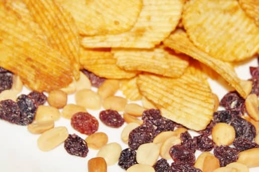 13+ Alimentos prohibidos para tu Bichón Maltés 10 snack-comida-prohibida-bichon-maltes